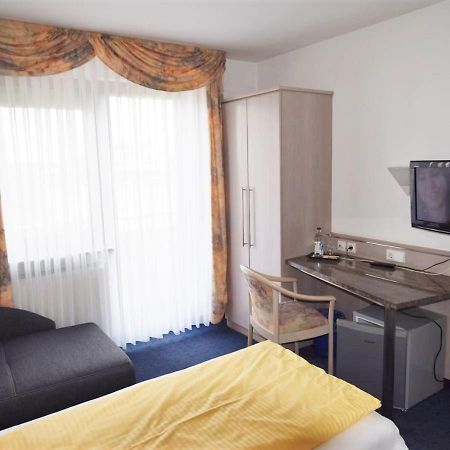 Hotel Alena - Kontaktlos Check-In Filderstadt Dış mekan fotoğraf