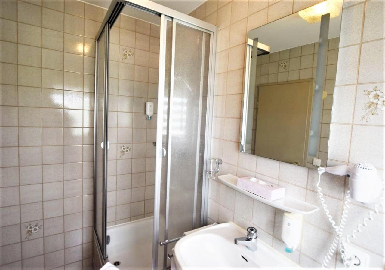 Hotel Alena - Kontaktlos Check-In Filderstadt Dış mekan fotoğraf