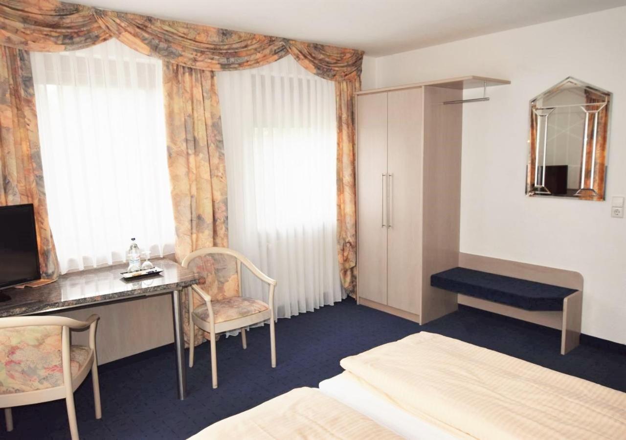 Hotel Alena - Kontaktlos Check-In Filderstadt Dış mekan fotoğraf