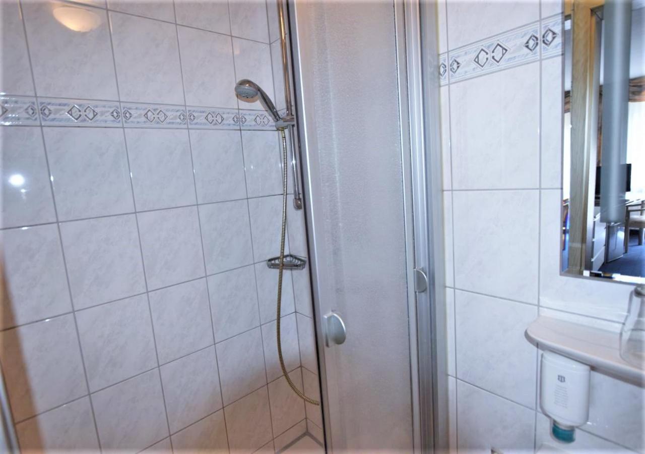 Hotel Alena - Kontaktlos Check-In Filderstadt Dış mekan fotoğraf